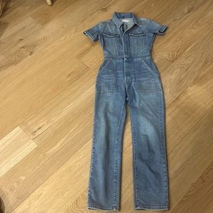 Good American Jean jumpsuit! Size 1
